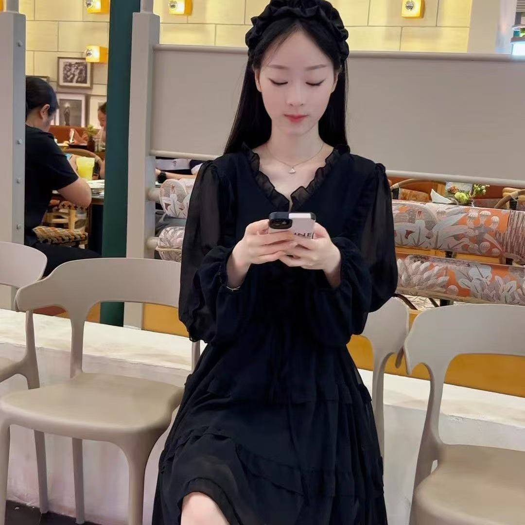 𝐕𝐞𝐫𝐬𝐚𝐭𝐢𝐥𝐞 𝐒𝐨𝐥𝐢𝐝 𝐁𝐥𝐚𝐜𝐤 𝐅𝐫𝐞𝐧𝐜𝐡 𝐃𝐫𝐞𝐬𝐬 – 𝐄𝐥𝐞𝐠𝐚𝐧𝐭 & 𝐄𝐟𝐟𝐨𝐫𝐭𝐥𝐞𝐬𝐬