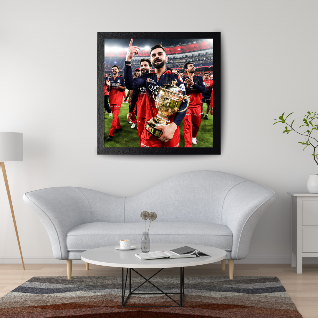 𝐀𝟒 𝐒𝐢𝐳𝐞 𝐂𝐫𝐢𝐜𝐤𝐞𝐭 𝐕𝐢𝐜𝐭𝐨𝐫𝐲 𝐏𝐨𝐬𝐭𝐞𝐫 𝐅𝐫𝐚𝐦𝐞 – 𝐏𝐫𝐞𝐦𝐢𝐮𝐦 𝐆𝐥𝐨𝐬𝐬𝐲 𝐅𝐢𝐧𝐢𝐬𝐡 𝐰𝐢𝐭𝐡 𝐁𝐥𝐚𝐜𝐤 𝐁𝐨𝐫𝐝𝐞𝐫 | 𝐈𝐜𝐨𝐧𝐢𝐜 𝐖𝐢𝐧 𝐅𝐞𝐚𝐭𝐮𝐫𝐢𝐧𝐠 𝐑𝐂𝐁